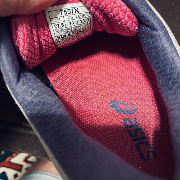 Excellent ASICS GEL-Nimbus 17 Grey Ruby Pink Purple Womens size 11 US Medium - Picture 13 of 13